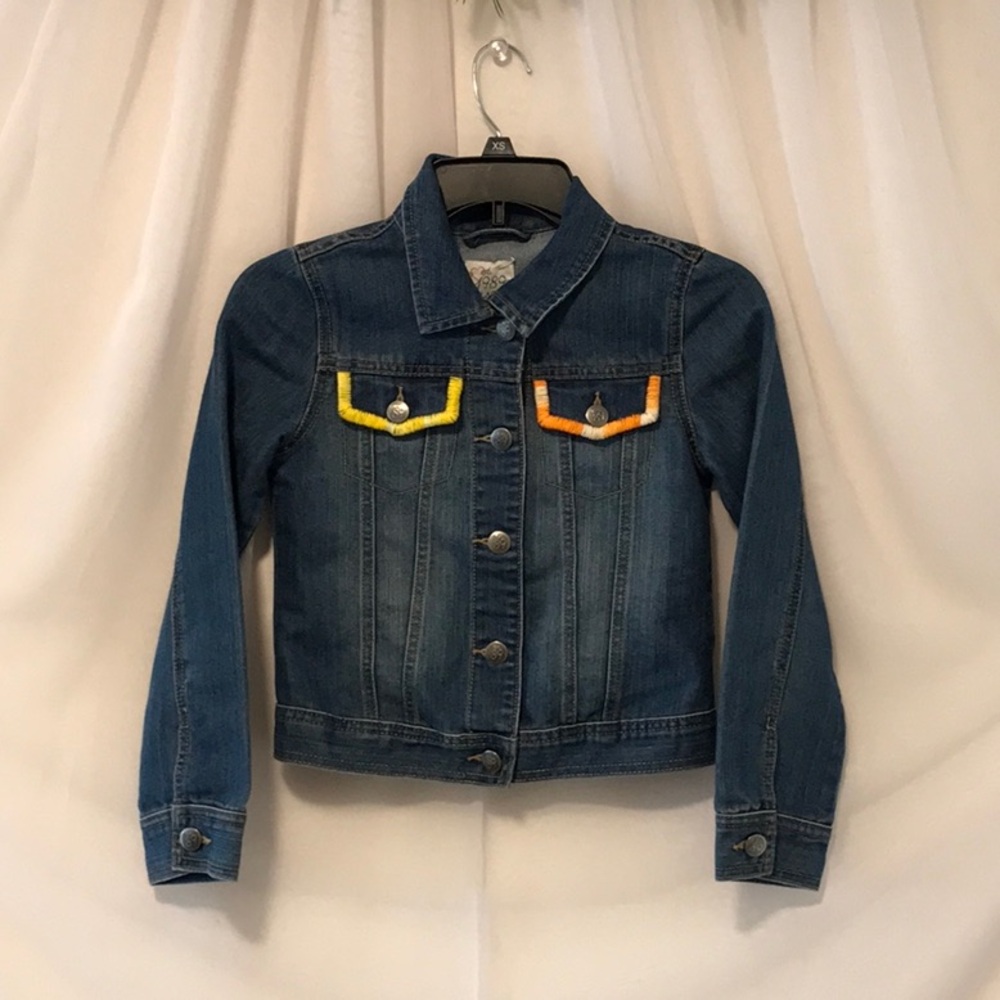 The Children’s Place embroidered leaf patch girls jean jacket size 10/12 large